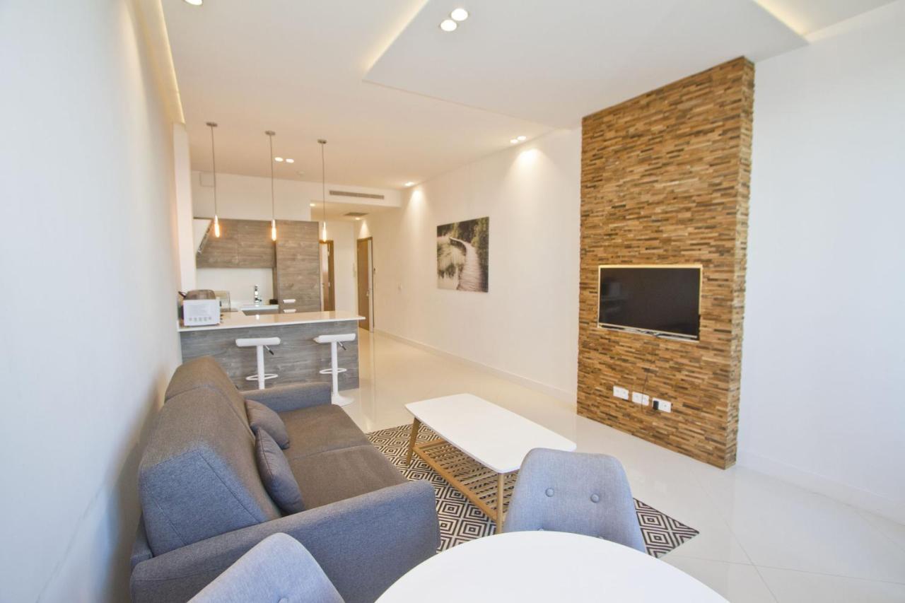 Sea View- Easy Home Booking Ницца Экстерьер фото